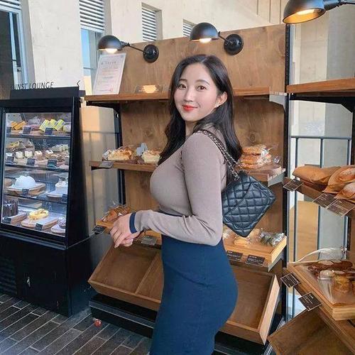 小魔女传奇完整版下载